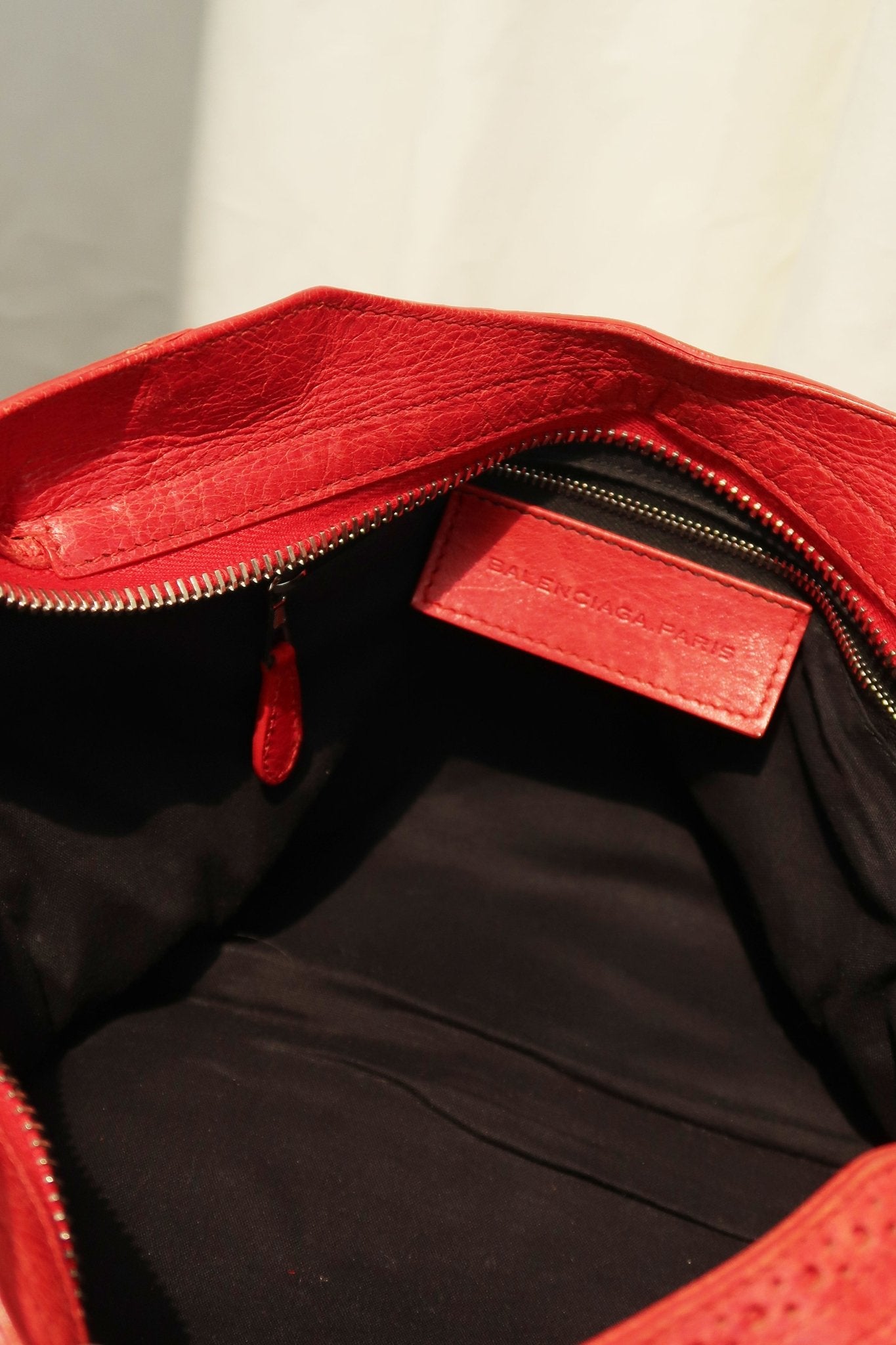 Balenciaga City Bag Red - Jade Vintage