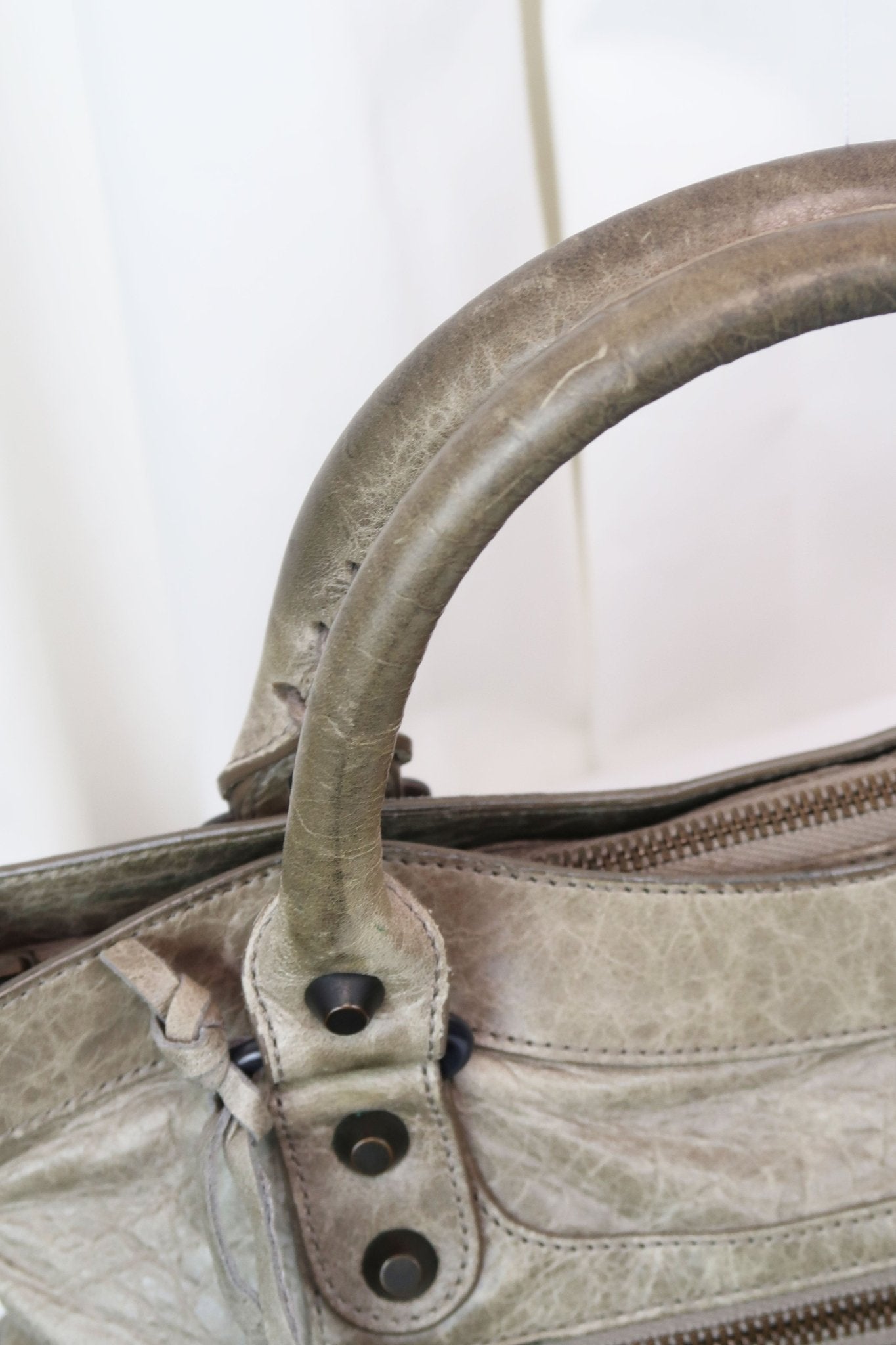 Balenciaga Classic City First Bag Craie Beige - Jade Vintage