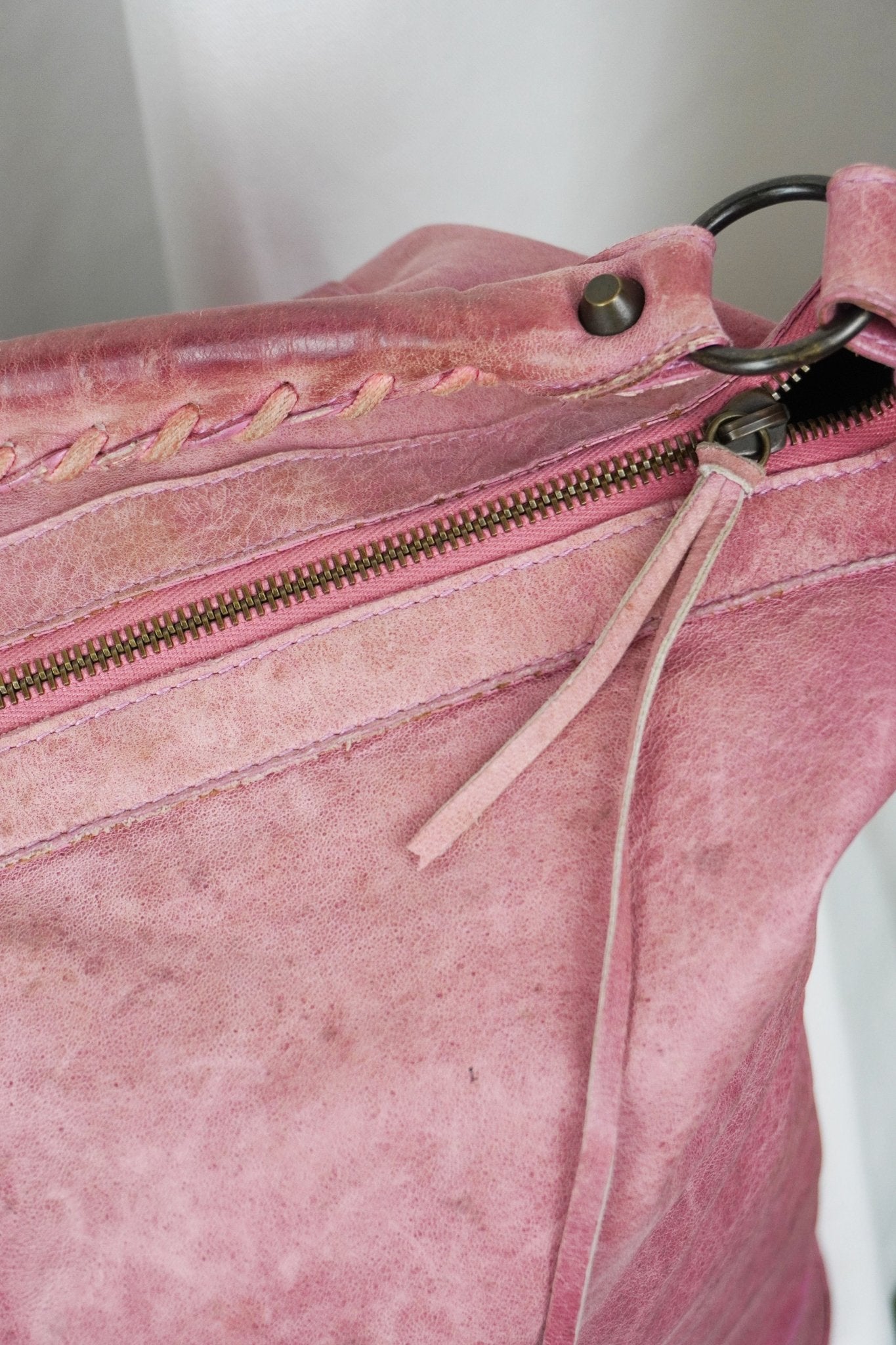 Balenciaga Day Hobo Pink - Jade Vintage