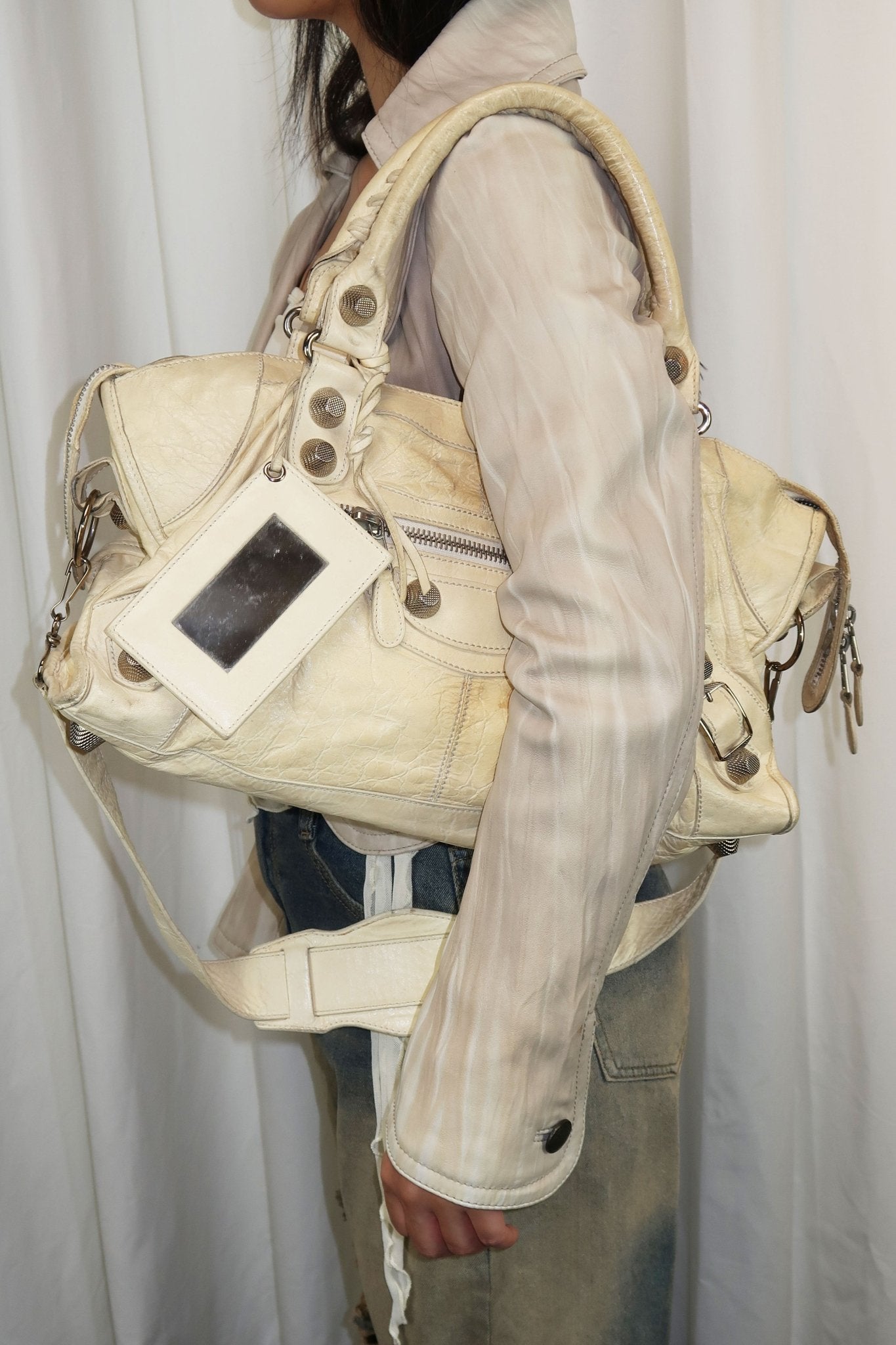Balenciaga Part Time Bag Beige - Jade Vintage
