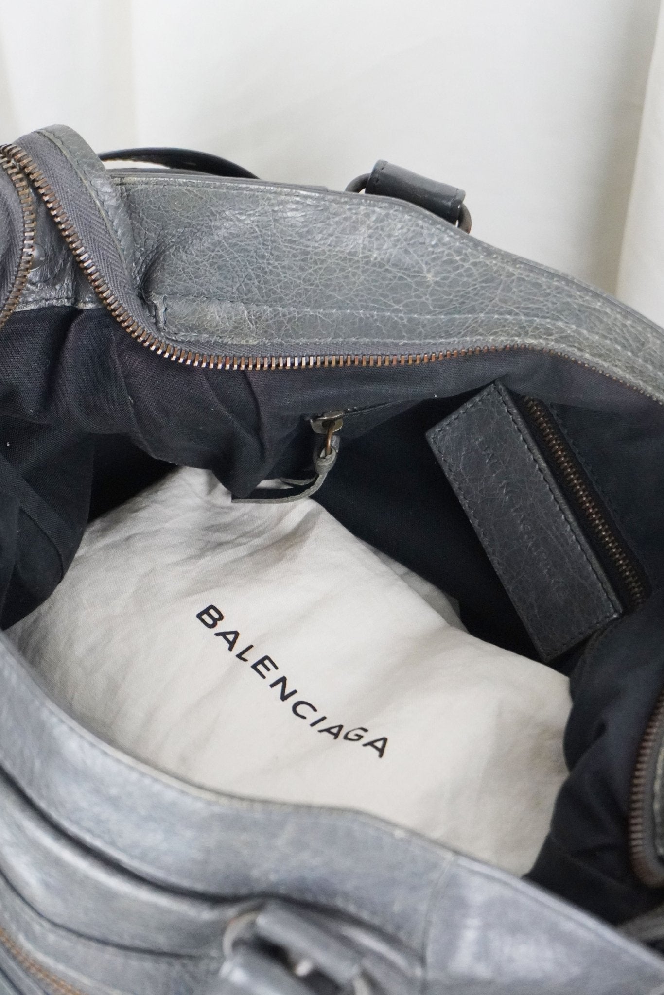 Balenciaga Velo Bag Grey - Jade Vintage