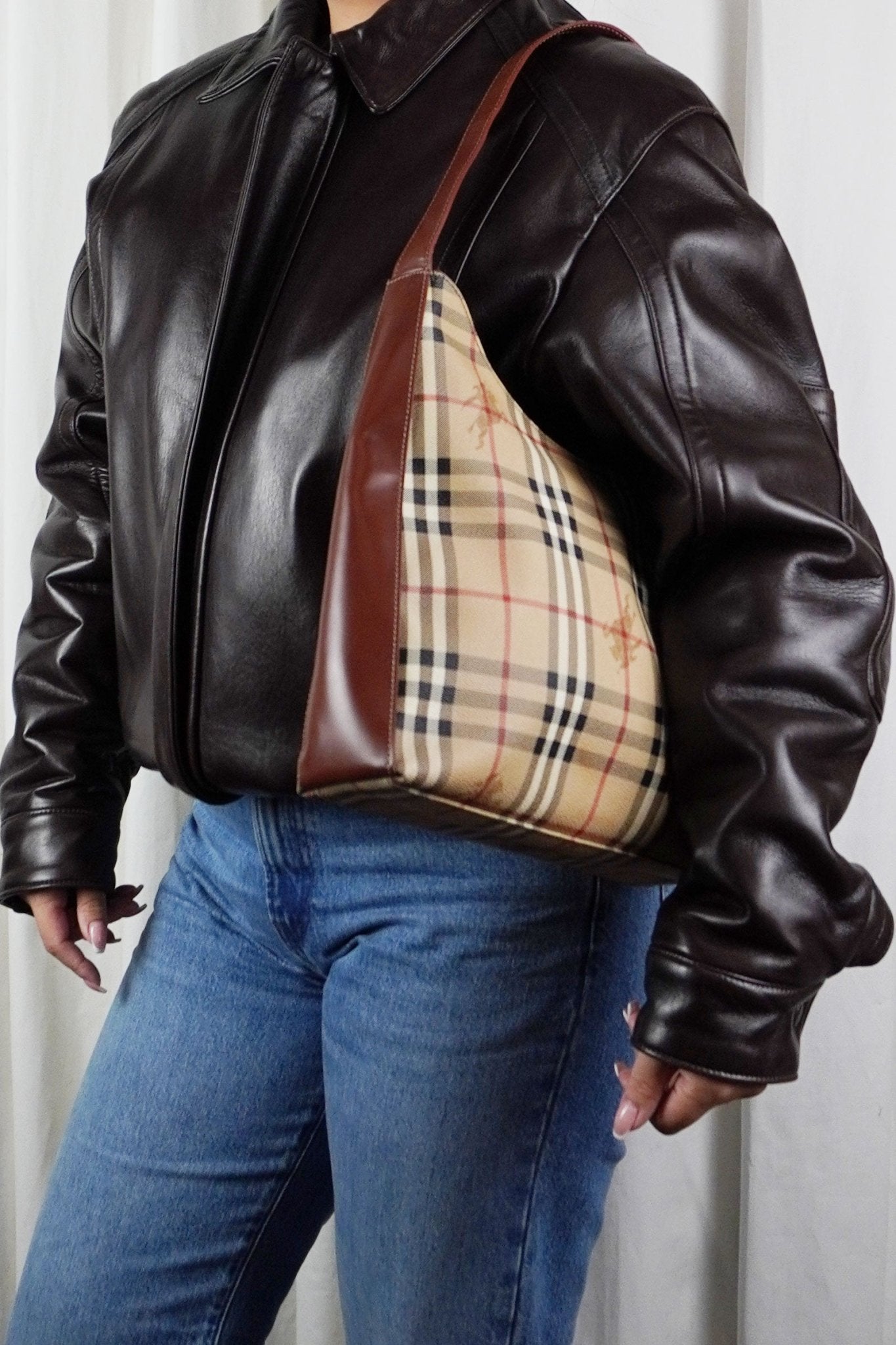 Burberry Hobo Bag - Jade Vintage