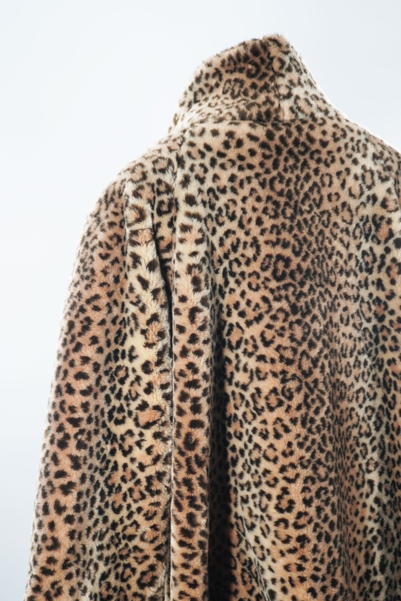 Cheetah Faux Fur Coat / L - XL - Jade Vintage
