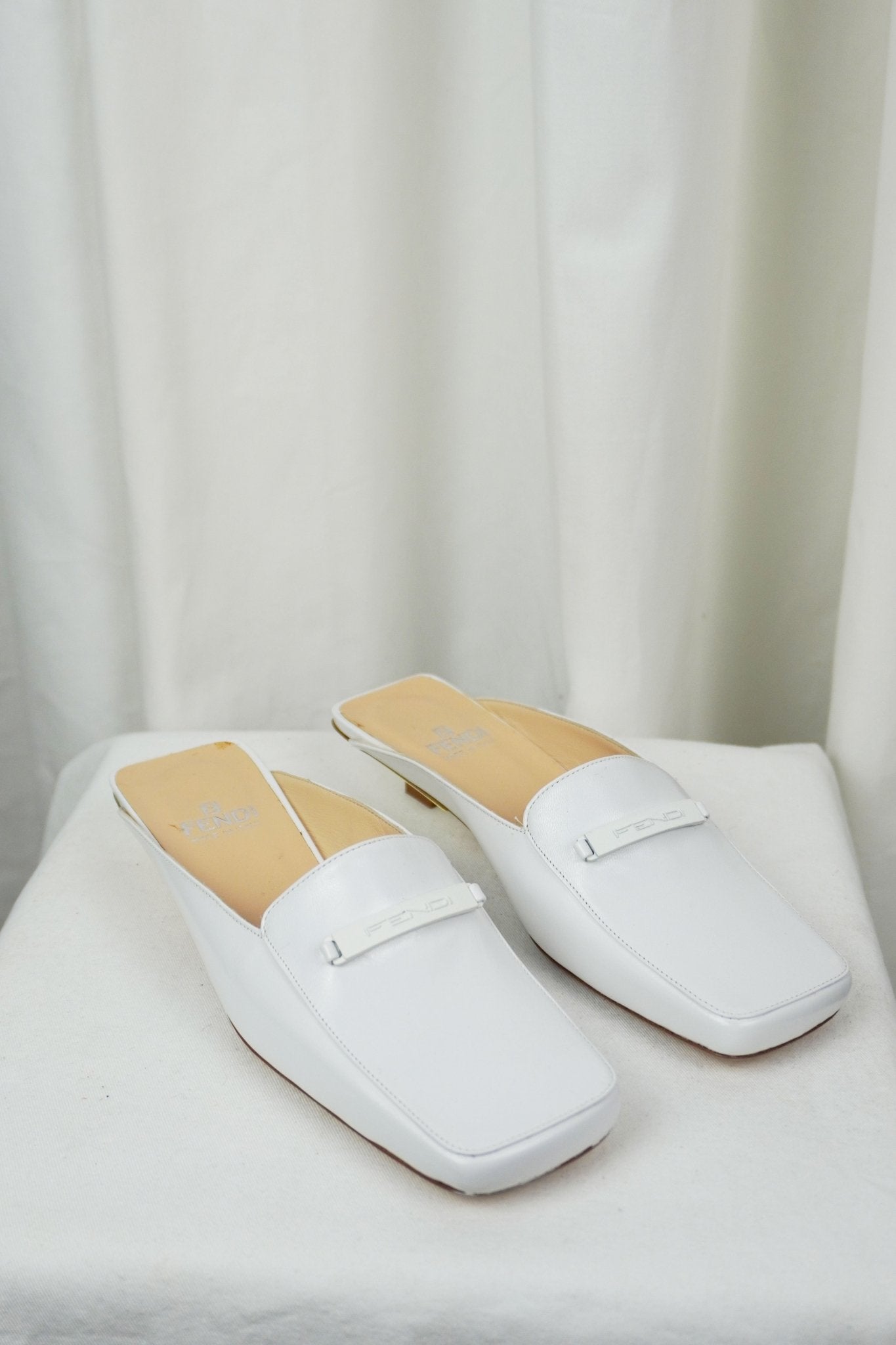Fendi White Mules / 35 - Jade Vintage