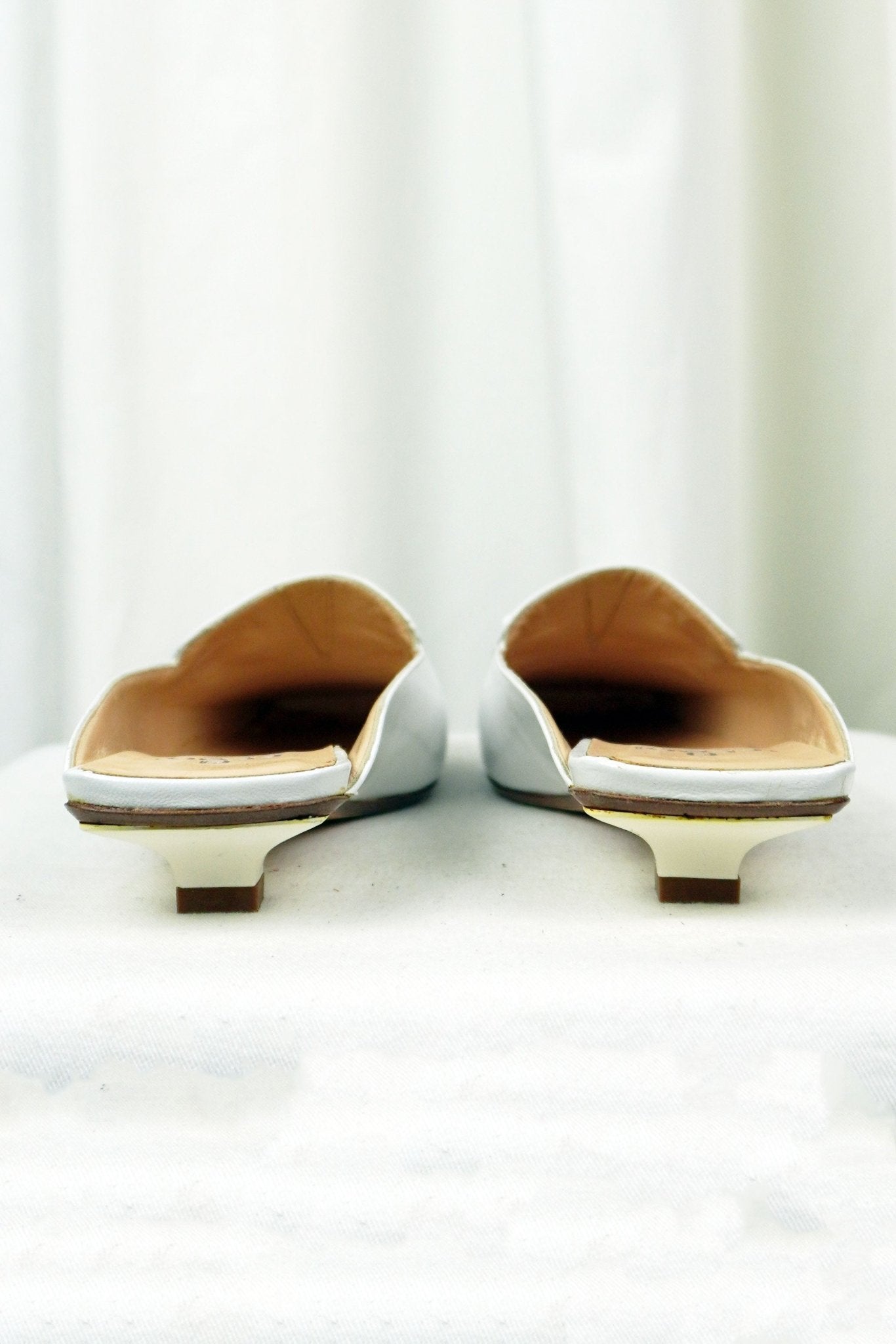 Fendi White Mules / 35 - Jade Vintage