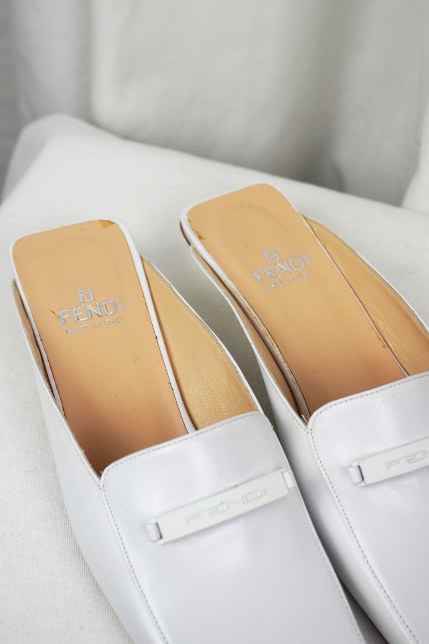 Fendi White Mules / 35 - Jade Vintage