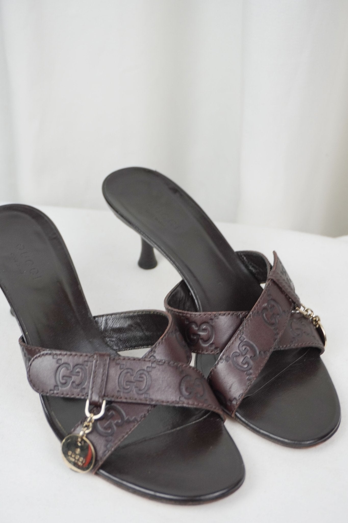 Gucci Monogram Sandal Heels / 35 1/2 - Jade Vintage