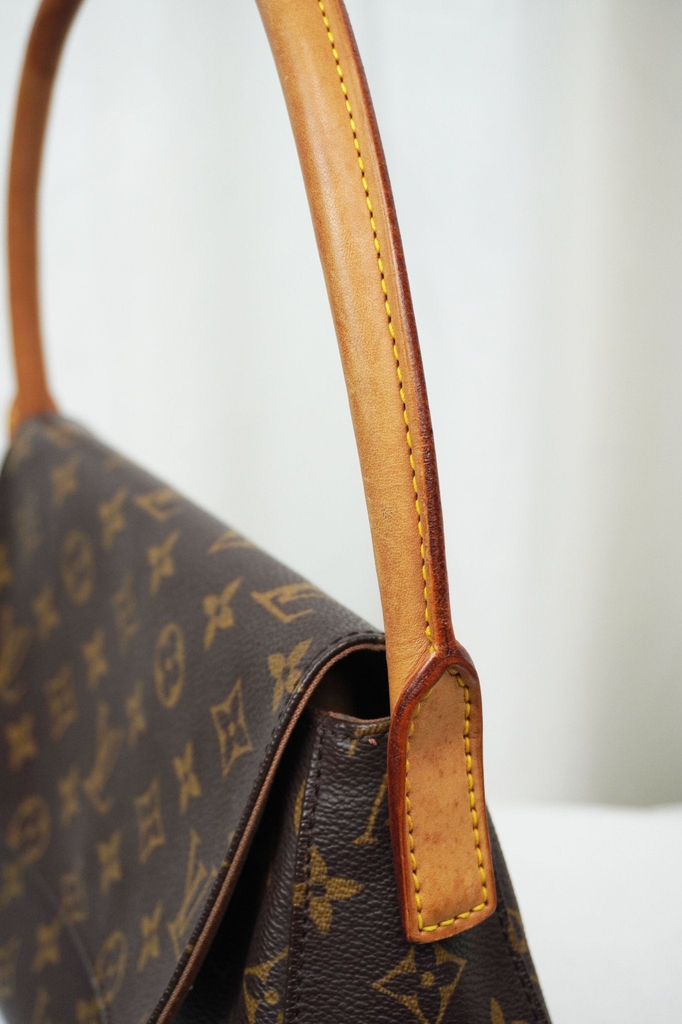 Louis Vuitton Looping Pm - Jade Vintage