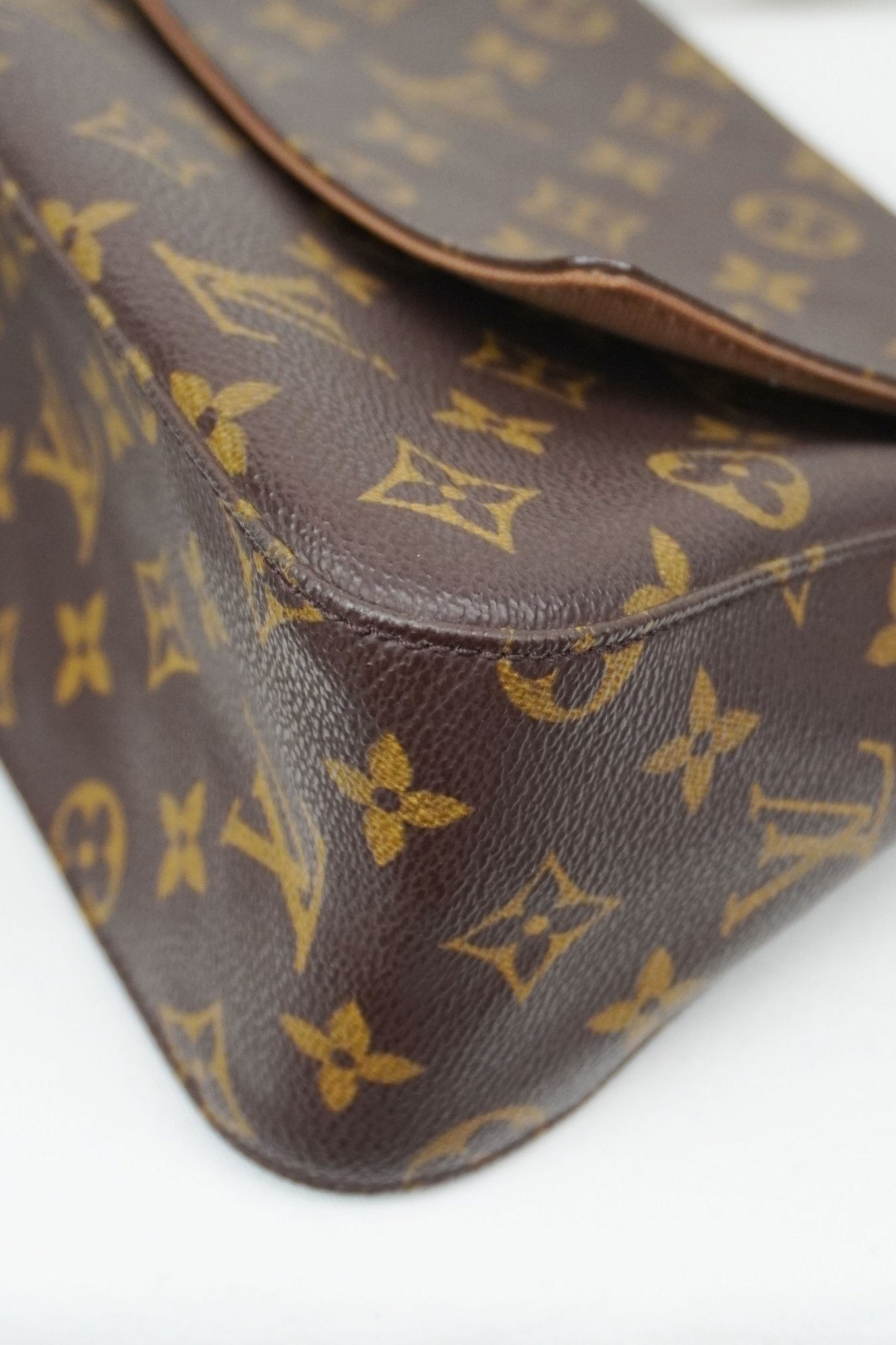 Louis Vuitton Looping Pm - Jade Vintage