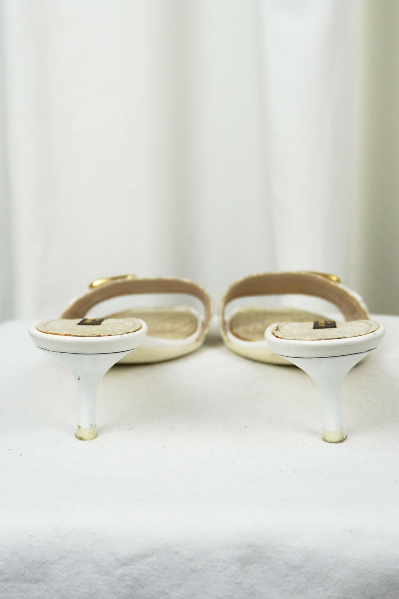 Louis Vuitton Monogram Kitten Heels / 36 1/2 - Jade Vintage