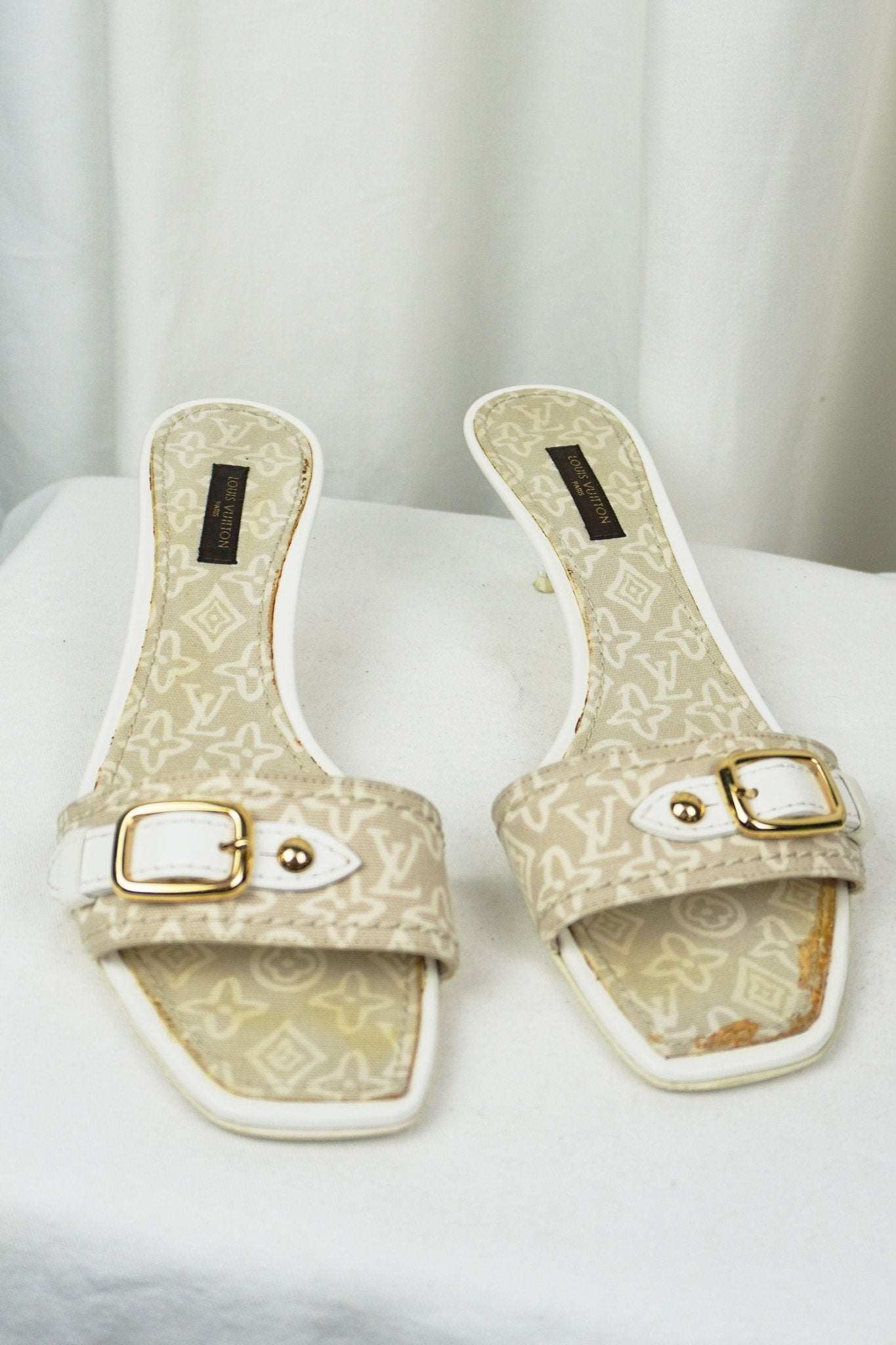 Louis Vuitton Monogram Kitten Heels / 36 1/2 - Jade Vintage