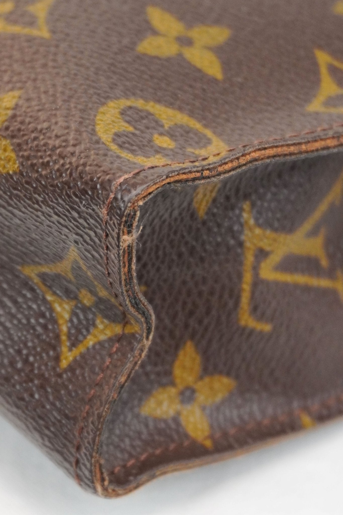 Louis Vuitton Monogram Toiletry Pouch 26 - Jade Vintage