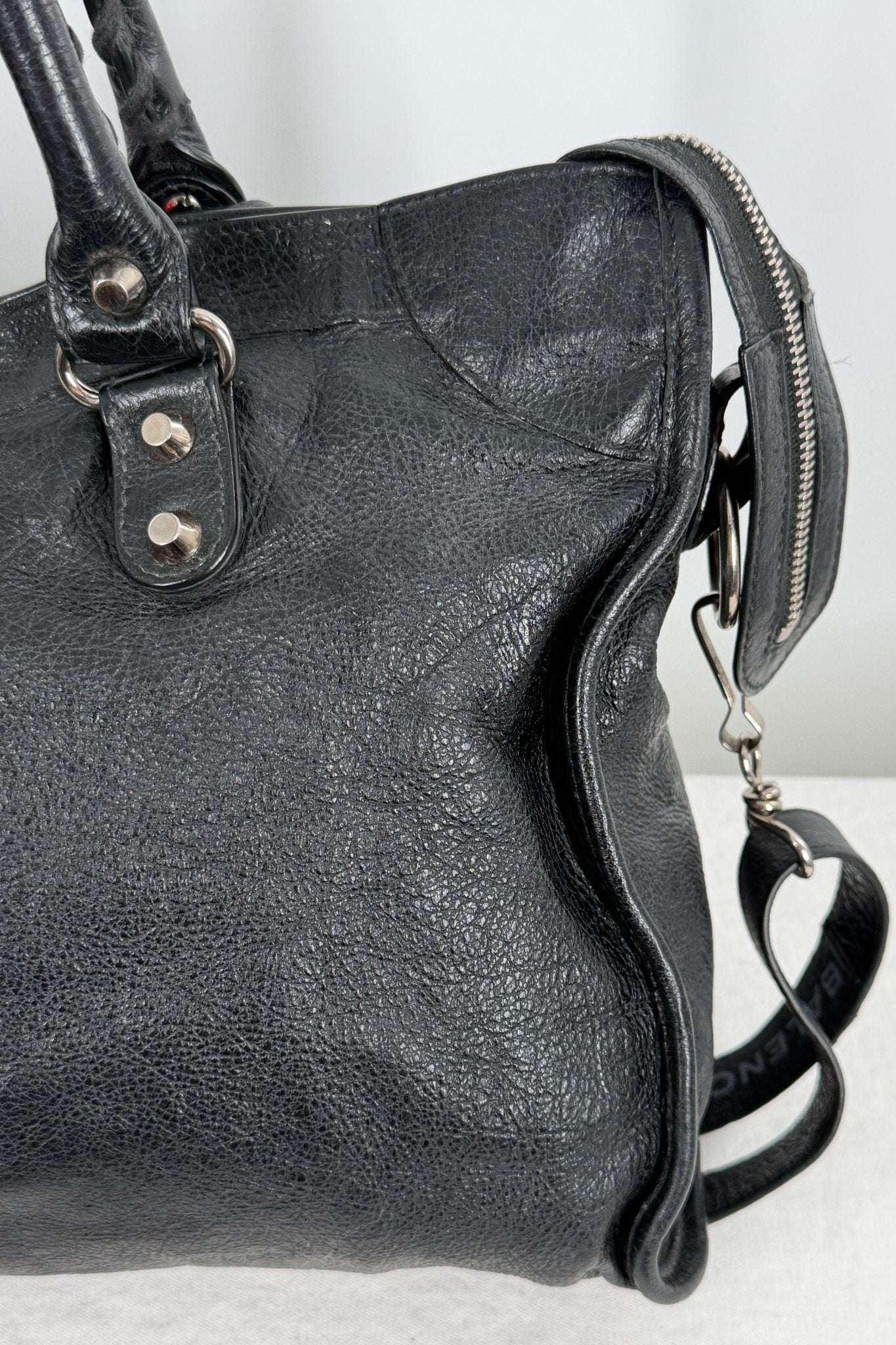 2018 Balenciaga City Bag Black G12 Silver Studs - Jade Vintage