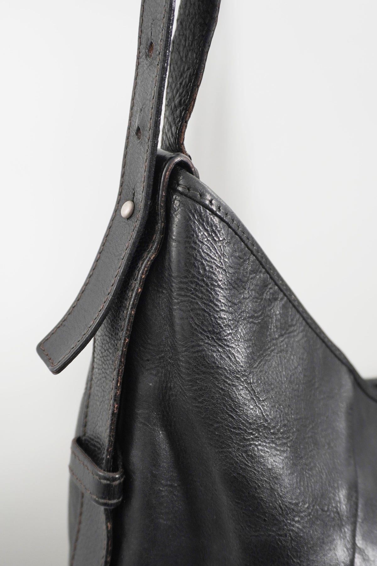Yves Saint Laurent Black Mombasa