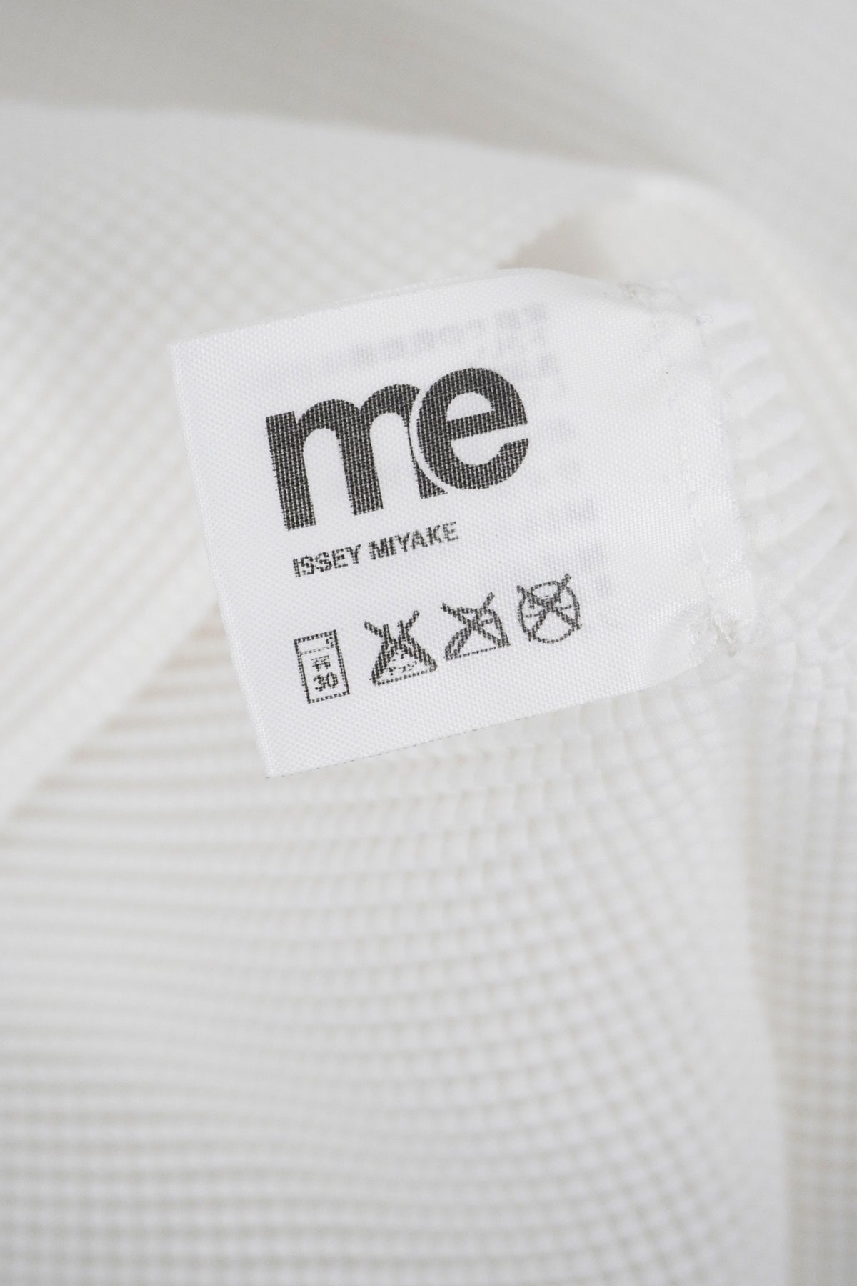 Issey Miyake Me White Short Sleeve Top