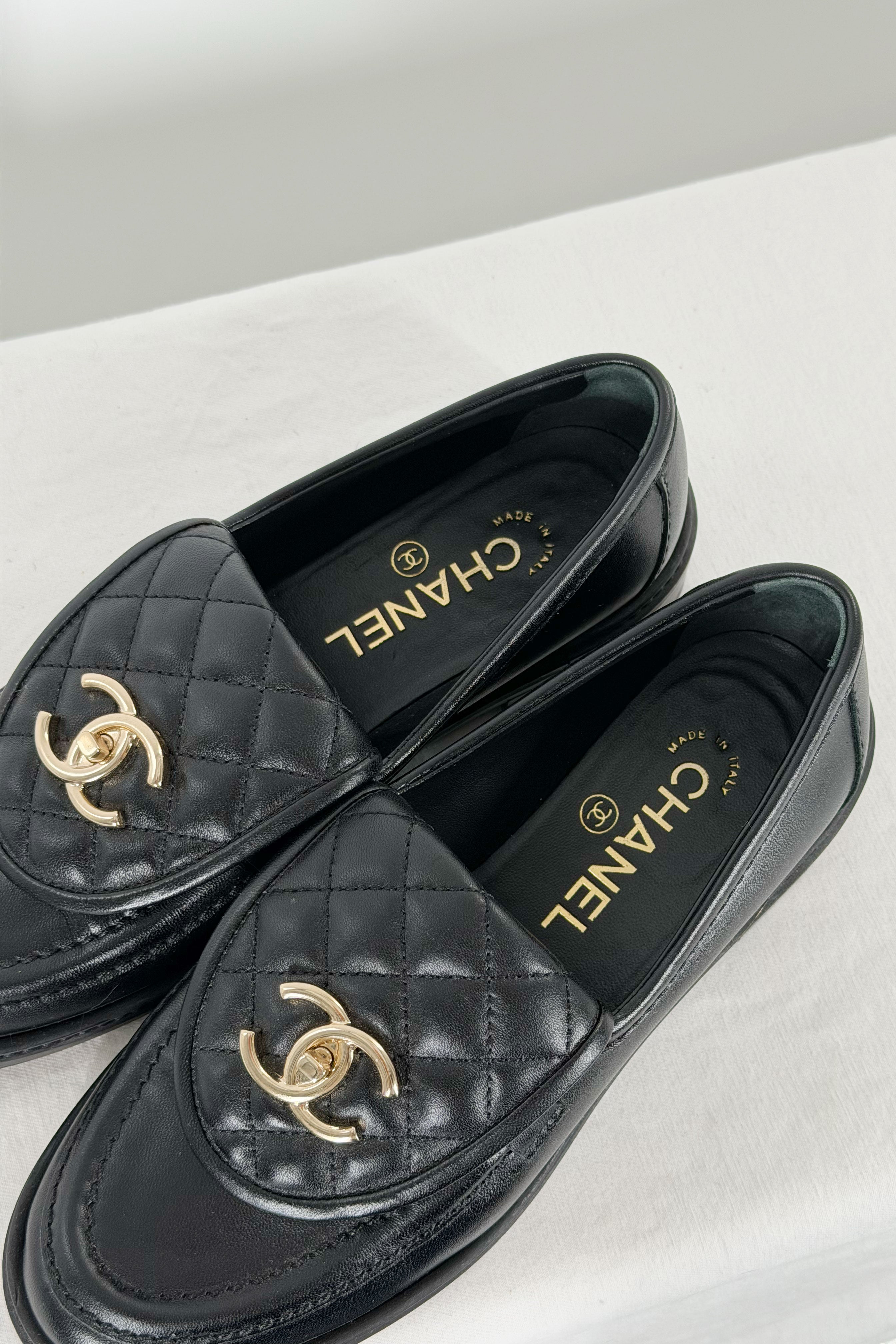 Chanel Quilted Moccasin Loafers / 36.5 – Jade Vintage