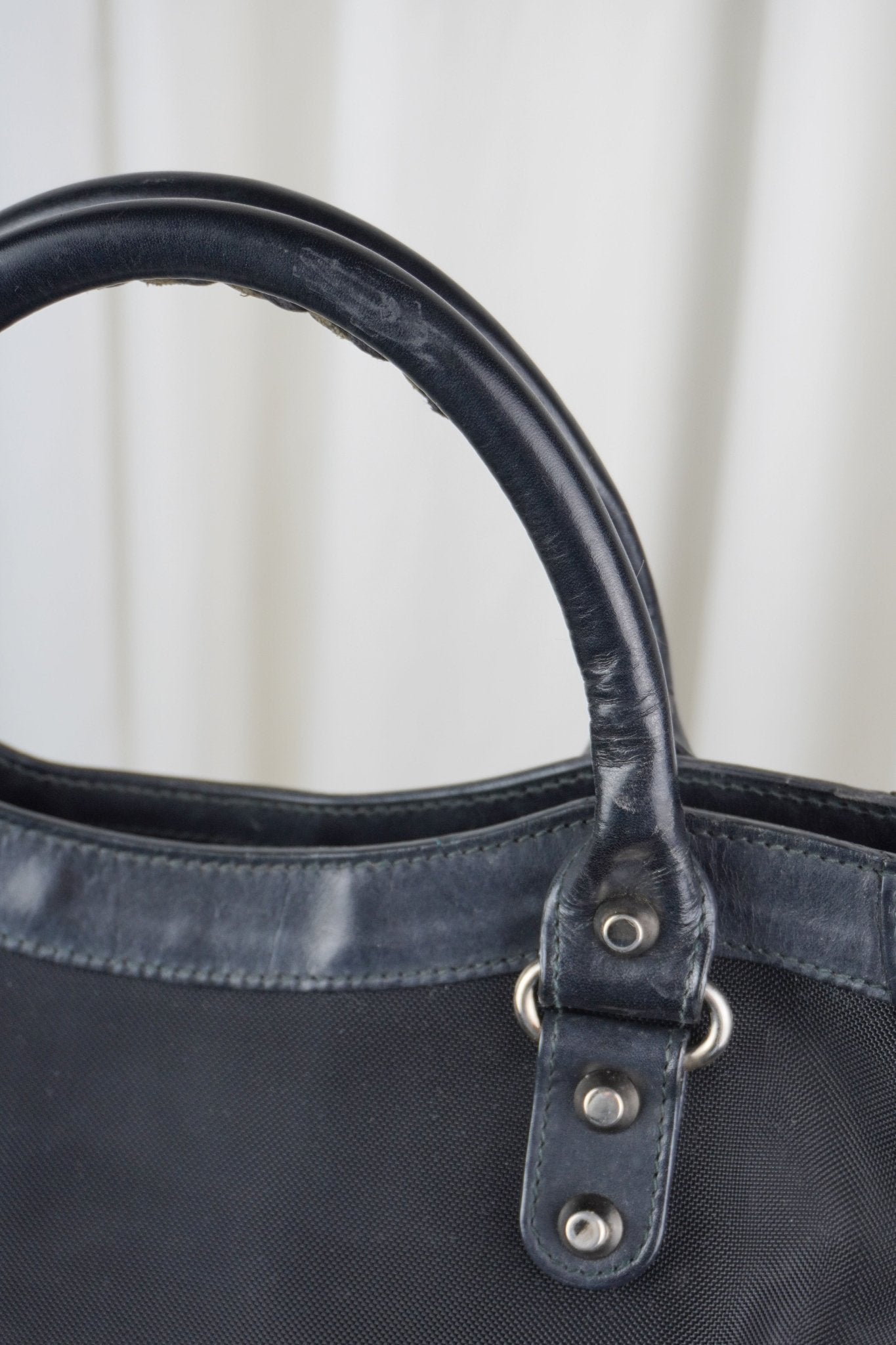 Balenciaga City Bag Black Mesh - Jade Vintage
