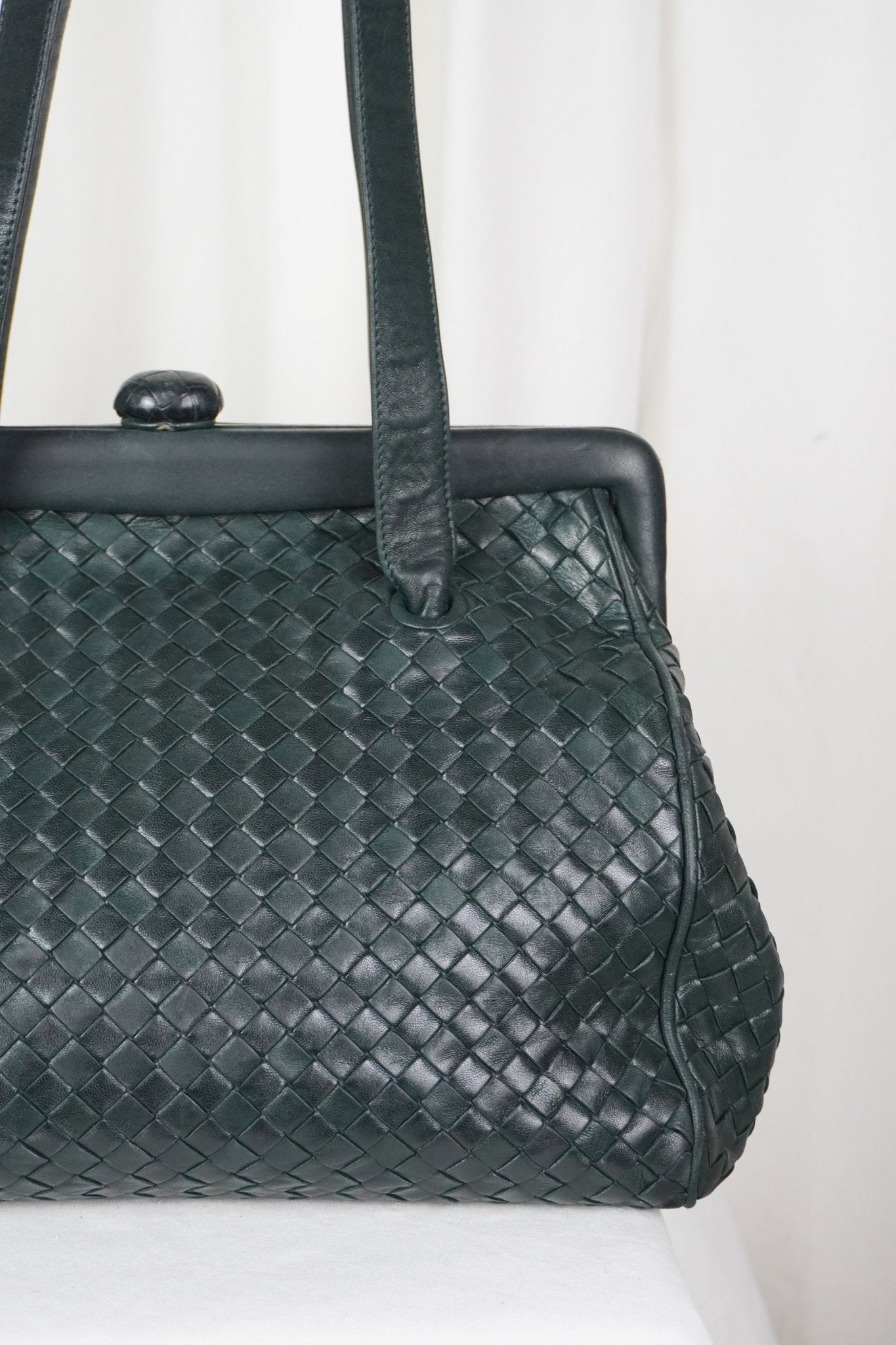 Bottega Veneta Kisslock Frame Shoulder Bag - Jade Vintage
