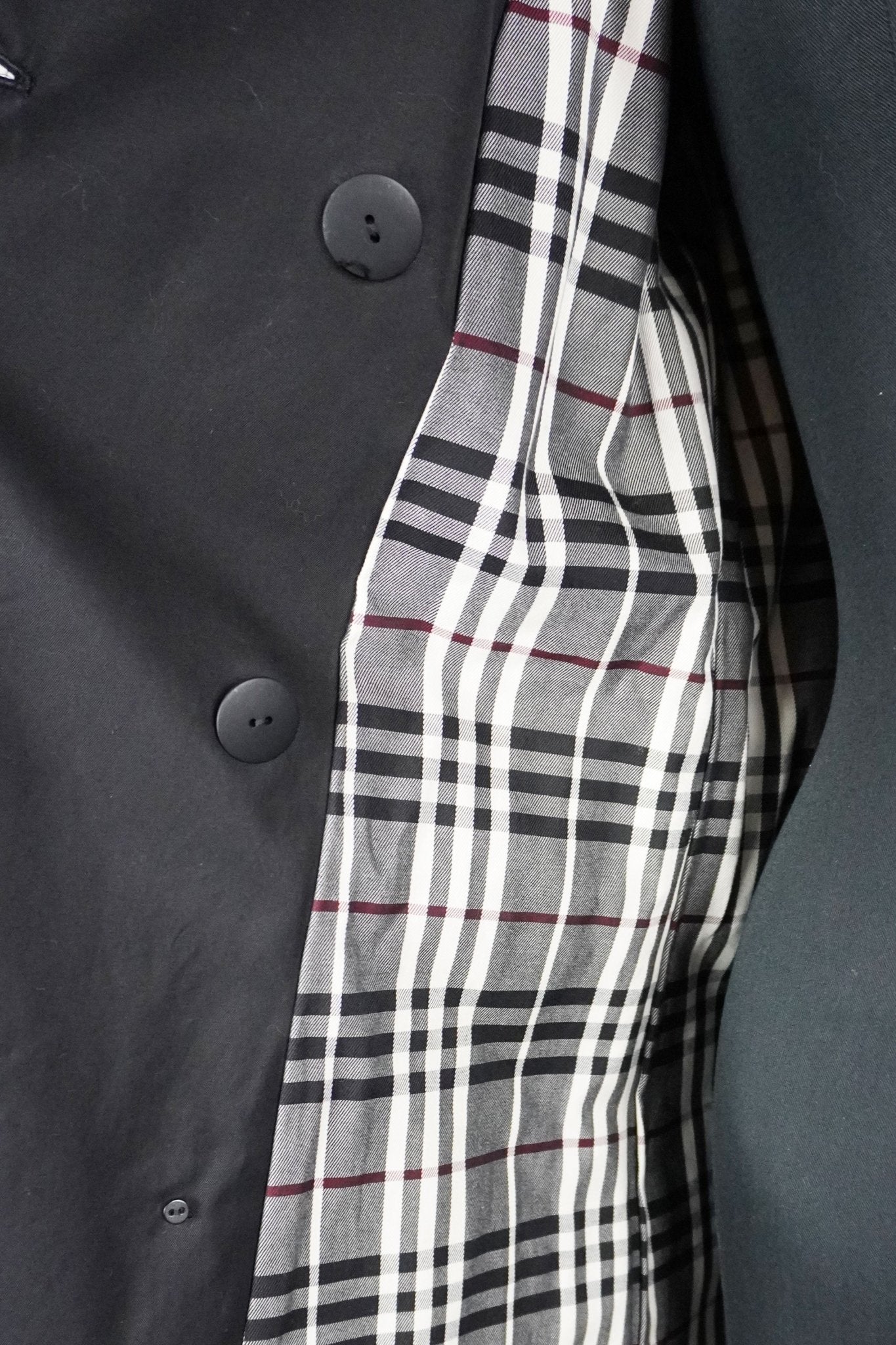 Burberry Black Trench Coat / 38 - Jade Vintage