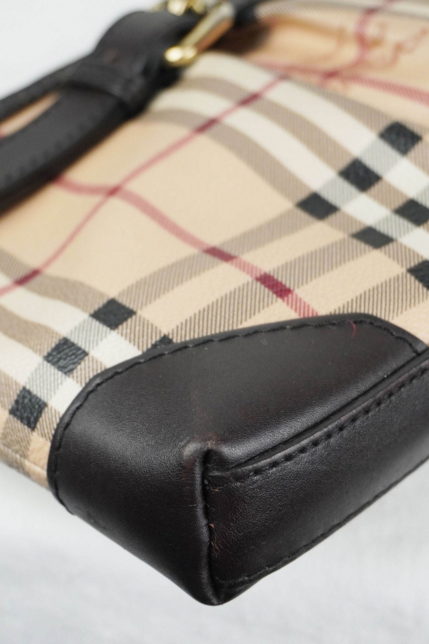 Burberry Canvas Leather Shoulder Bag - Jade Vintage