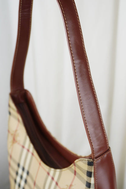 Burberry Hobo Bag - Jade Vintage