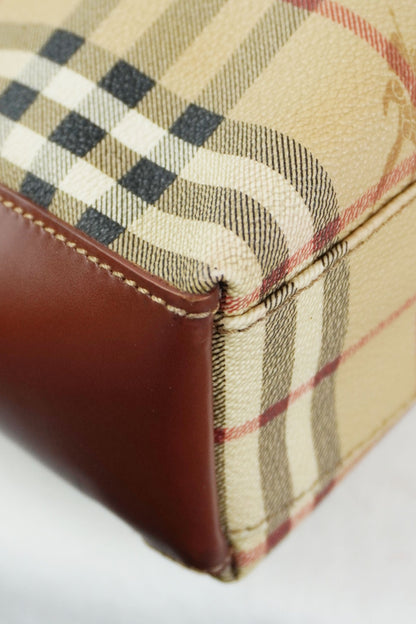 Burberry Hobo Bag - Jade Vintage