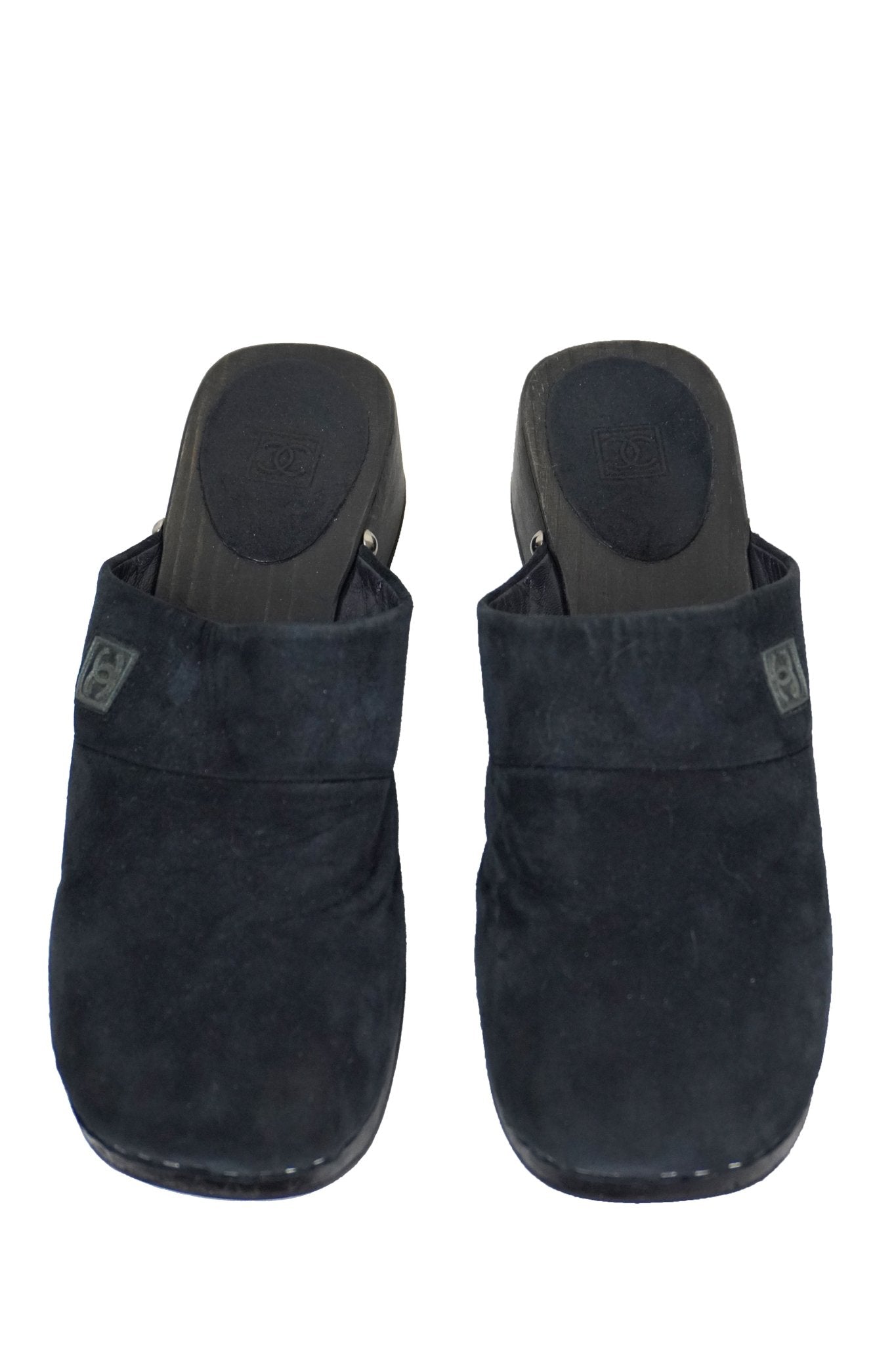 Chanel Sport Suede Clogs / 38 - Jade Vintage