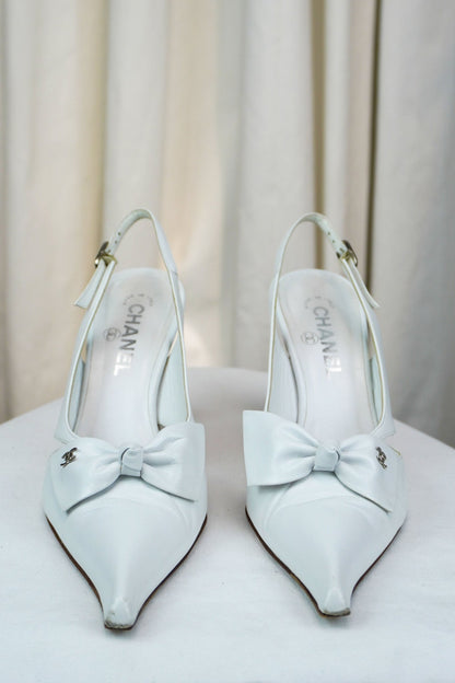 Chanel White Bow Heels / 36.5 - Jade Vintage