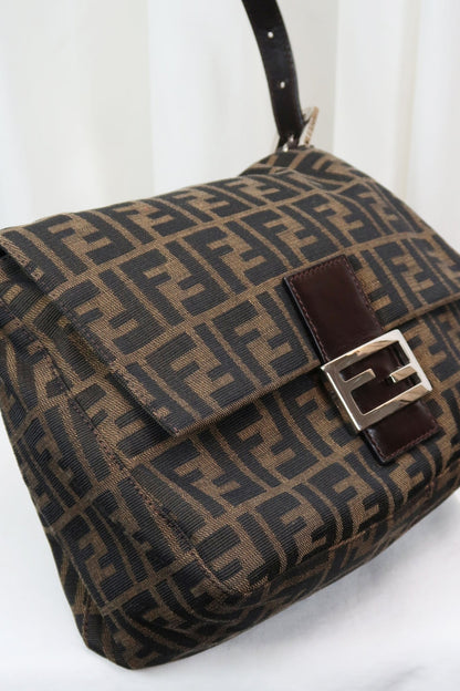 Fendi Mamma Baguette - Jade Vintage