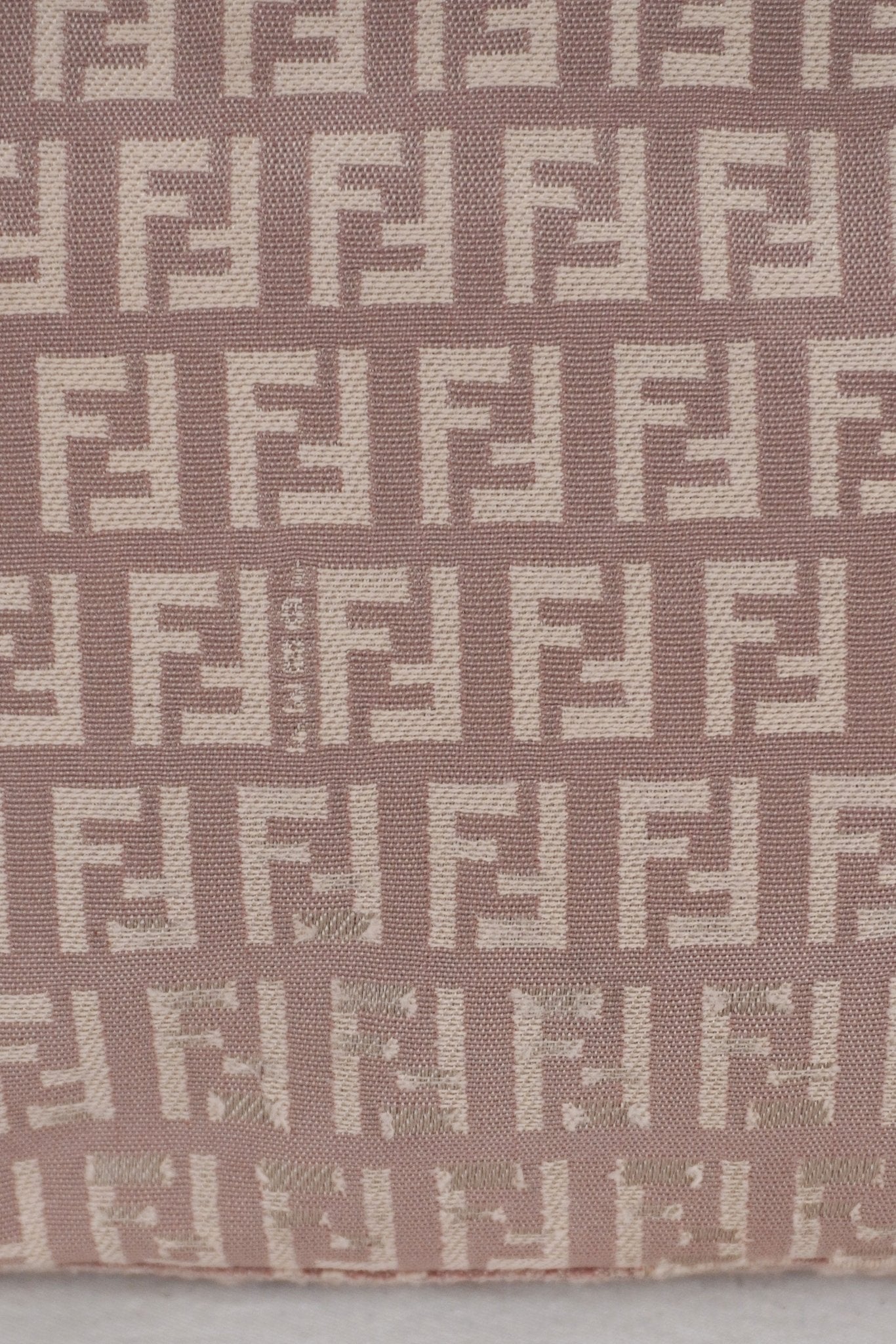 Fendi Mamma Baguette Beige Pink - Jade Vintage