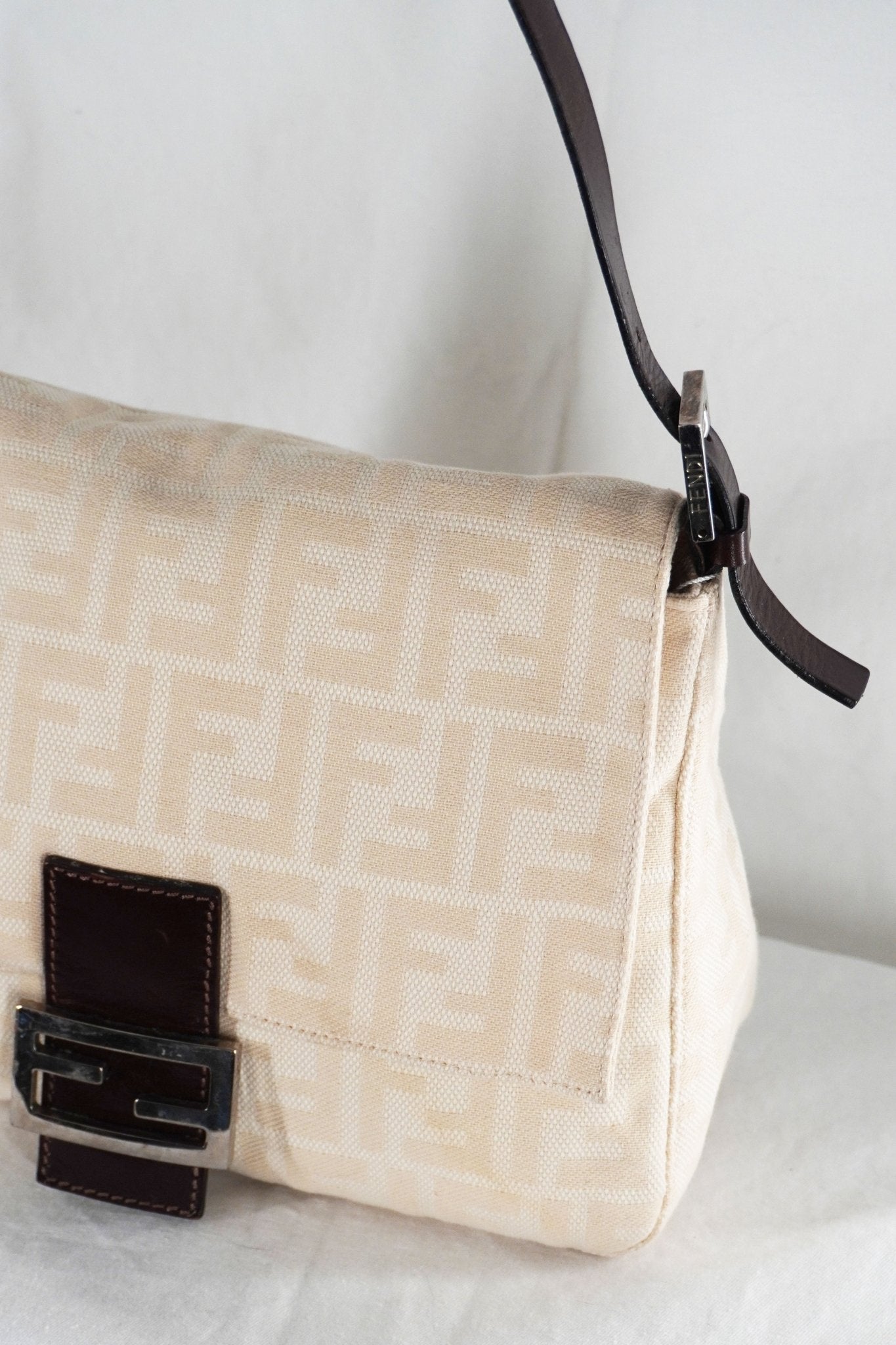 Fendi Mamma Baguette Cream - Jade Vintage