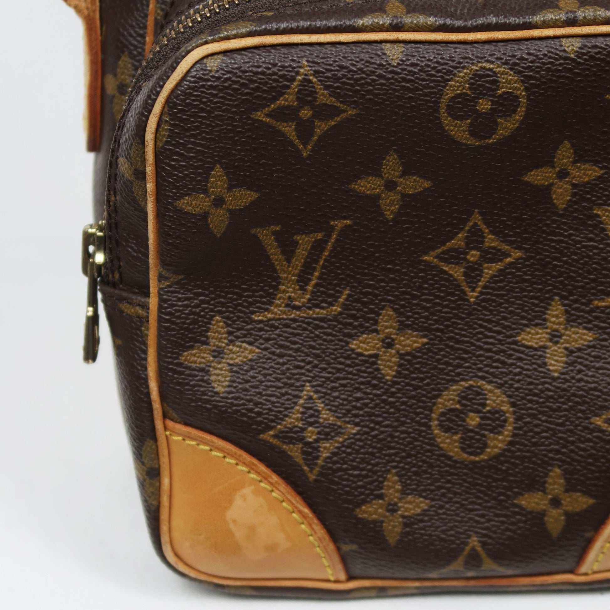 Louis Vuitton 1989 Amazone Bag - Jade Vintage