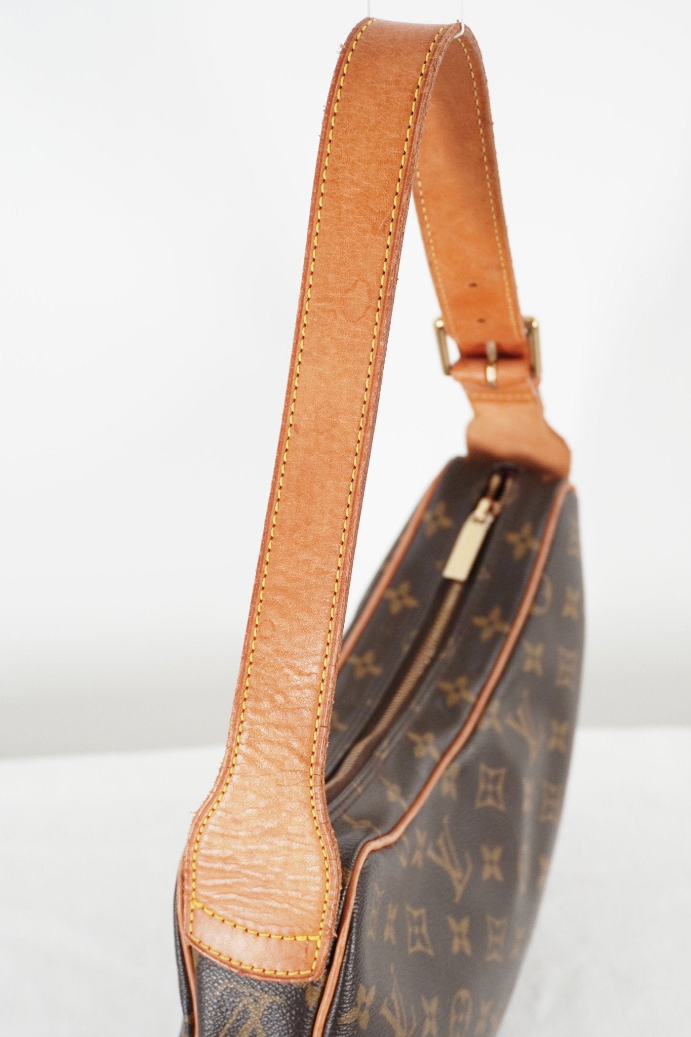 Louis Vuitton Croissant MM Monogram Shoulder Bag - Jade Vintage