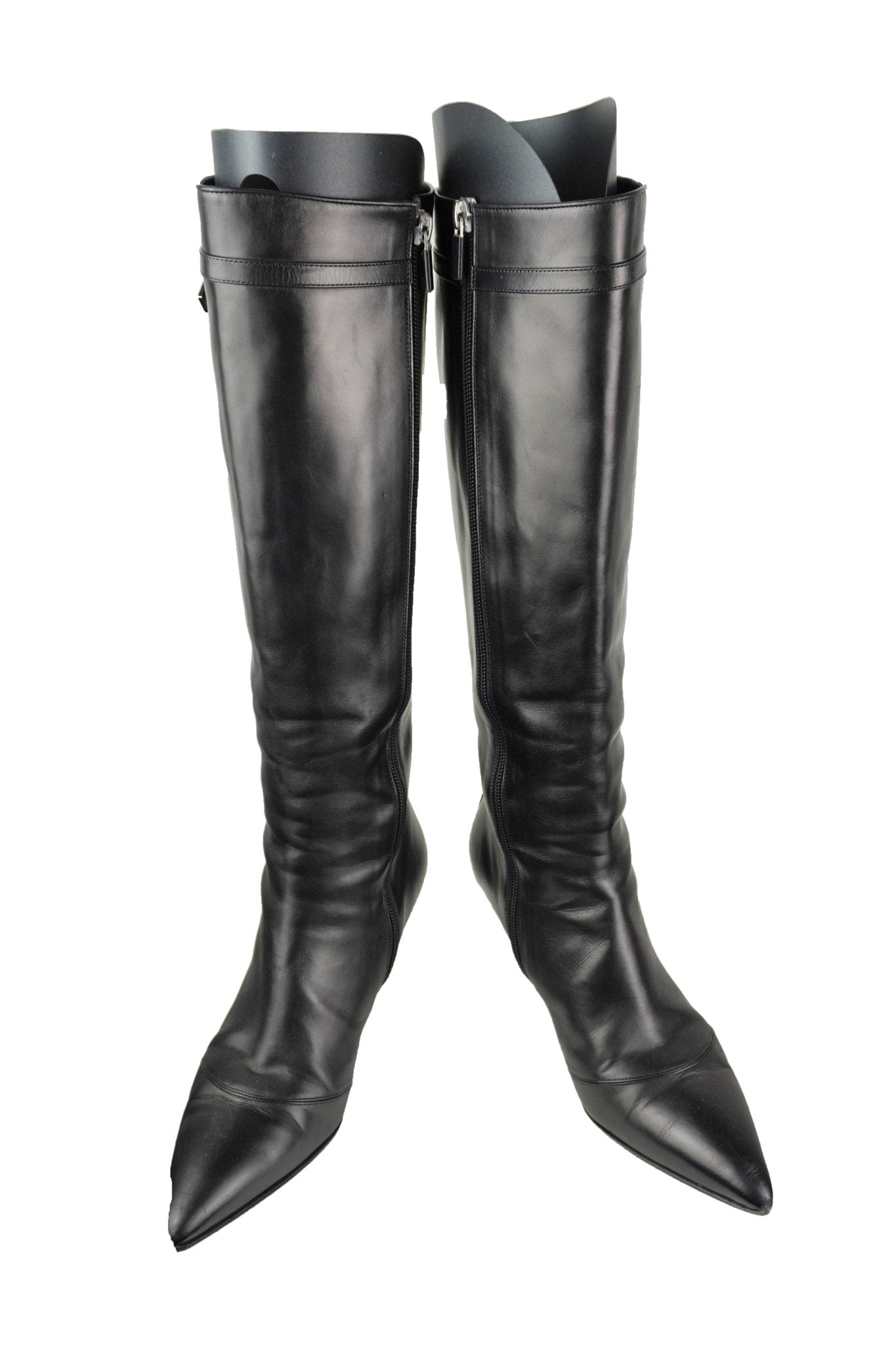 Louis Vuitton Pointed Heeled Boots / 37 - Jade Vintage