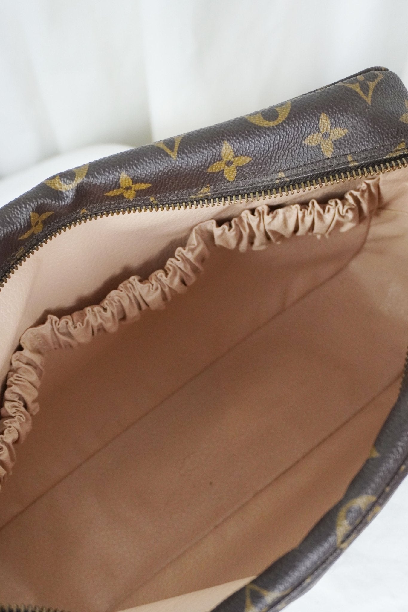 Louis Vuitton Trousse 28 - Jade Vintage