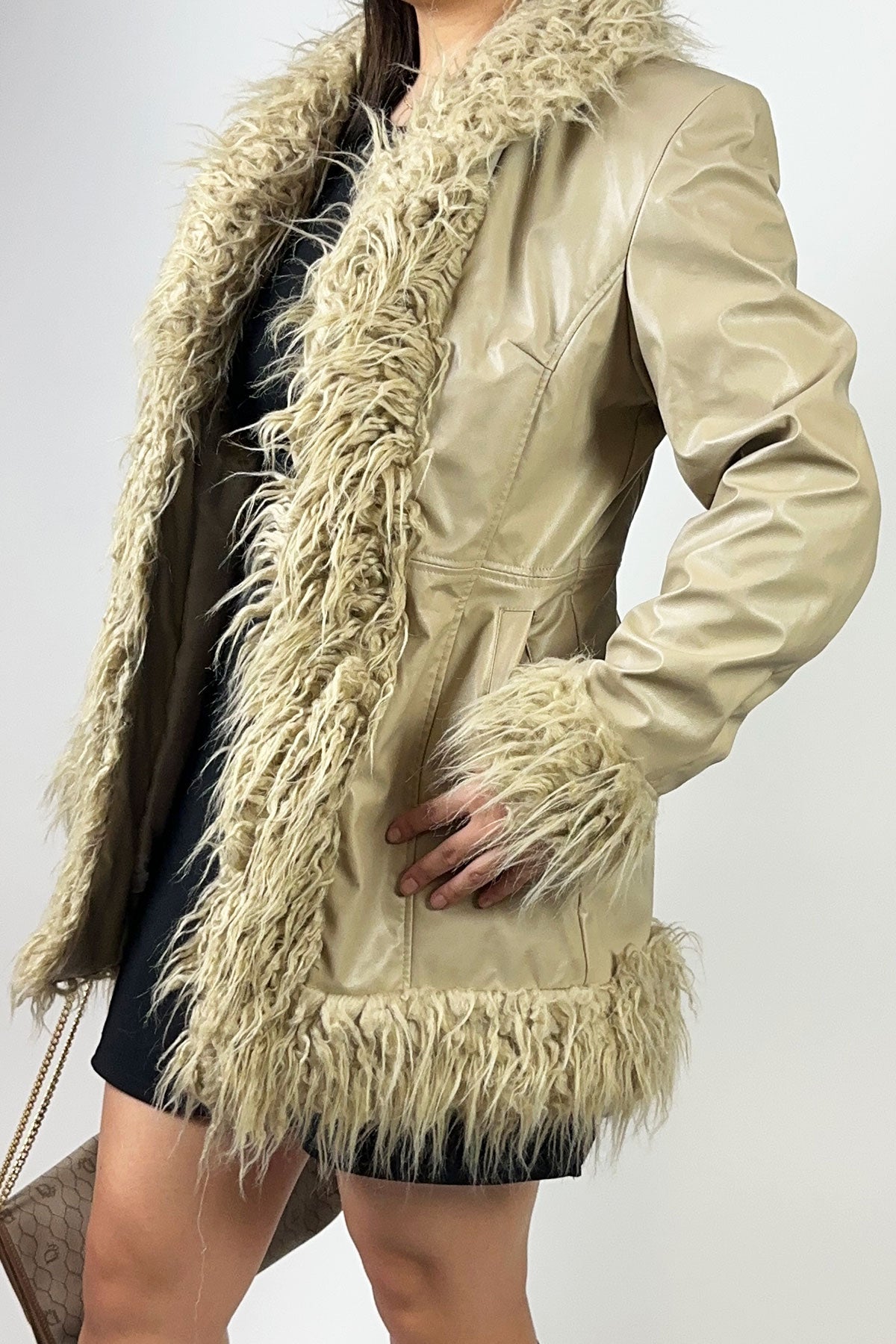 Shaggy Faux Fur Trim Jacket / XS - Jade Vintage